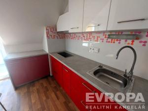 Prodej bytu 1+kk, Praha - Písnice, Švihovská, 38 m2