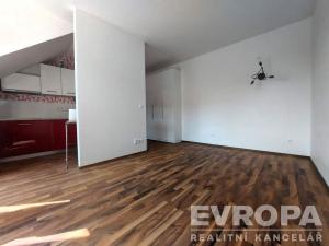 Prodej bytu 1+kk, Praha - Písnice, Švihovská, 38 m2