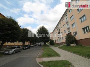 Prodej bytu 2+1, Ostrov, Vančurova, 69 m2