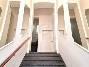 Pronájem bytu 2+kk, Praha - Vinohrady, Šafaříkova, 39 m2