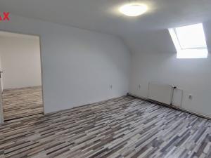 Pronájem bytu 3+1, Majetín, Staromajetínská, 60 m2