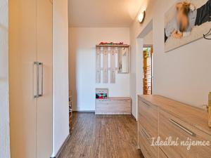 Pronájem bytu 3+1, Brno, Švermova, 77 m2