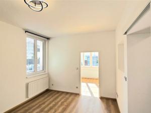 Pronájem bytu 2+kk, Beroun - Beroun-Město, Na Parkáně, 41 m2