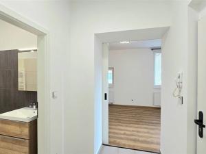 Pronájem bytu 2+kk, Beroun - Beroun-Město, Na Parkáně, 41 m2