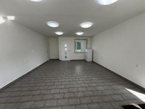 Pronájem kanceláře, Praha - Strašnice, Tuklatská, 40 m2