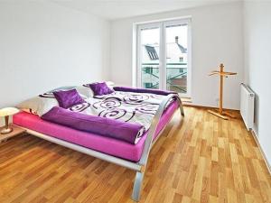 Pronájem bytu 3+kk, Praha - Žižkov, Pod Parukářkou, 80 m2