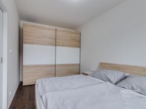 Pronájem bytu 2+kk, Praha - Střížkov, Makedonská, 54 m2