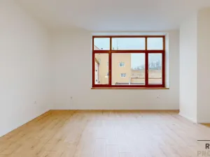 Prodej bytu 2+kk, Třebíč - Vnitřní Město, Karlovo nám., 80 m2