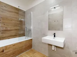 Prodej bytu 2+kk, Třebíč - Vnitřní Město, Karlovo nám., 80 m2