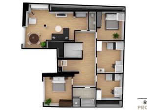 Prodej atypického bytu, Třebíč - Vnitřní Město, Karlovo nám., 189 m2