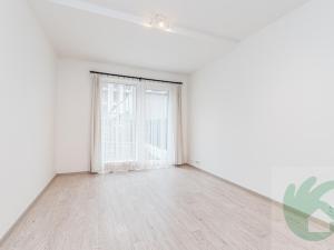 Pronájem bytu 1+kk, Praha - Strašnice, Počernická, 26 m2