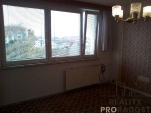 Prodej bytu 3+1, Hodonín, Slunečná, 64 m2