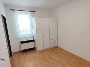 Pronájem bytu 2+kk, Praha - Běchovice, Lilková, 38 m2