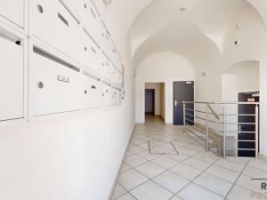 Prodej bytu 4+1, Třebíč - Vnitřní Město, Karlovo nám., 136 m2