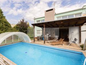 Prodej rodinného domu, Mladá Boleslav, Pod ořechy, 200 m2