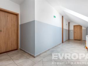 Prodej ubytování, Černíkovice, 260 m2