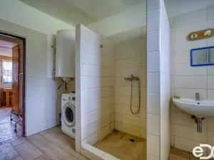 Prodej rodinného domu, Hradešín, 178 m2