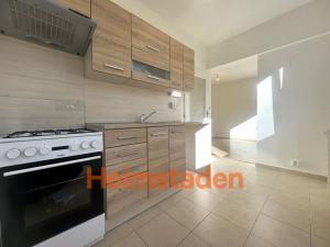 Pronájem bytu 1+kk, Karviná - Hranice, Slovenská, 29 m2