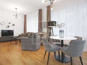 Pronájem bytu 2+kk, Praha - Vysočany, Freyova, 57 m2