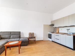 Pronájem bytu 3+kk, Praha - Vinohrady, Korunní, 70 m2