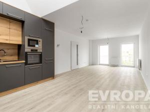 Pronájem bytu 2+kk, Žirovnice, Havlíčkovo náměstí, 52 m2