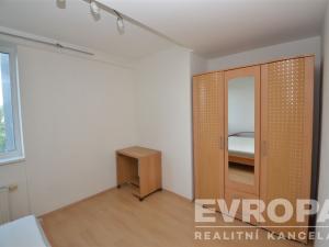 Pronájem bytu 2+kk, Praha - Vysočany, Skloněná, 63 m2