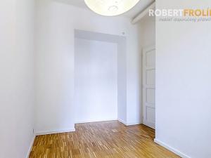 Pronájem bytu 2+kk, Praha - Bubeneč, náměstí Interbrigády, 42 m2