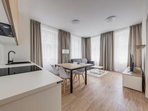 Pronájem bytu 3+kk, Praha - Karlín, Thámova, 73 m2