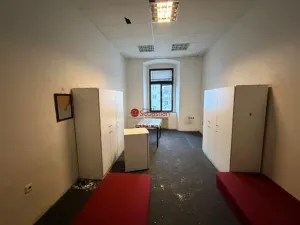 Pronájem výrobních prostor, Pardubice - Zelené Předměstí, Hlaváčova, 20 m2