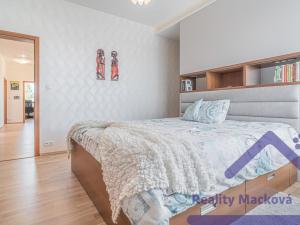 Pronájem rodinného domu, Úvaly, Hvězdova, 280 m2