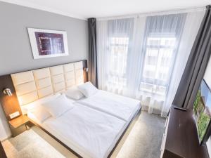 Pronájem bytu 3+kk, Praha - Nové Město, Hlavova, 74 m2