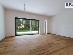 Prodej bytu 5+kk, Praha - Klánovice, U trativodu, 152 m2