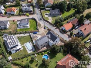 Prodej bytu 4+1, Praha - Pitkovice, Žampiónová, 184 m2