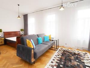 Pronájem bytu 1+kk, Karlovy Vary, Sadová, 49 m2