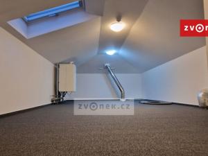 Pronájem bytu 4+kk, Zlín - Malenovice, I. Veselkové, 155 m2