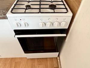 Pronájem bytu 2+kk, Praha - Záběhlice, Záběhlická, 48 m2