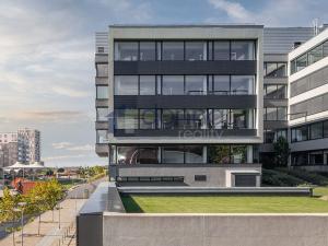 Pronájem kanceláře, Praha - Stodůlky, Laurinova, 300 m2