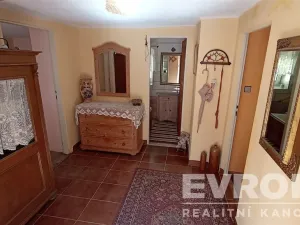 Prodej rodinného domu, Kozlovice, 176 m2