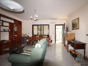 Prodej bytu 3+kk, Via Statale Sud, 113, 64028 Silvi TE, Itálie, 75 m2
