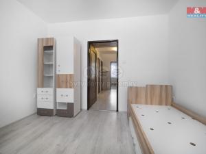 Pronájem bytu 3+1, Svratka, Komenského, 90 m2