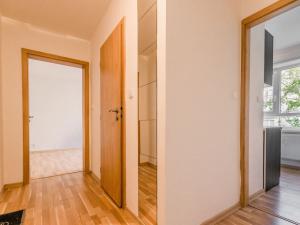 Pronájem bytu 2+1, Milovice - Mladá, Spojovací, 43 m2