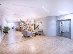 Pronájem kanceláře, Praha - Smíchov, Rozkošného, 75 m2