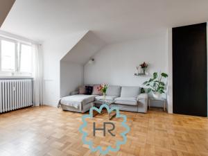 Prodej bytu 2+kk, Praha - Holešovice, U smaltovny, 73 m2