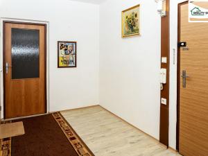 Prodej bytu 2+1, Cheb, Do Zátiší, 50 m2