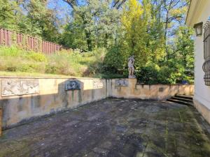 Prodej rodinného domu, Praha - Hodkovičky, V lučinách, 407 m2