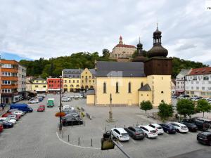 Pronájem bytu 2+1, Náchod, Masarykovo náměstí, 70 m2