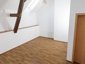 Pronájem komerční nemovitosti, Jinočany, Náměstí 5. května, 130 m2