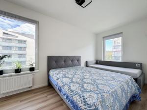 Pronájem bytu 2+kk, Praha - Hloubětín, Laponská, 56 m2