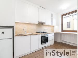 Pronájem bytu 1+kk, Uherské Hradiště, Nádražní, 32 m2