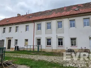 Prodej zemědělské usedlosti, Ploskovice - Těchobuzice, Těchobuzice, 1180 m2